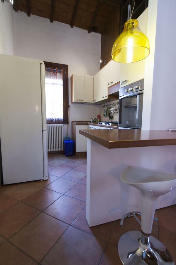 Casa Vacanza Angelo Феррара Екстер'єр фото